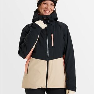 Roxy Peakside Ski / Snowboard Jacket Black and Tan with Pink Accents